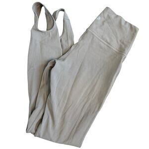 Athleta Transcend Stirrup Tights